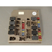 BOITE A FUSIBLES RENAULT CLIO III 2005-