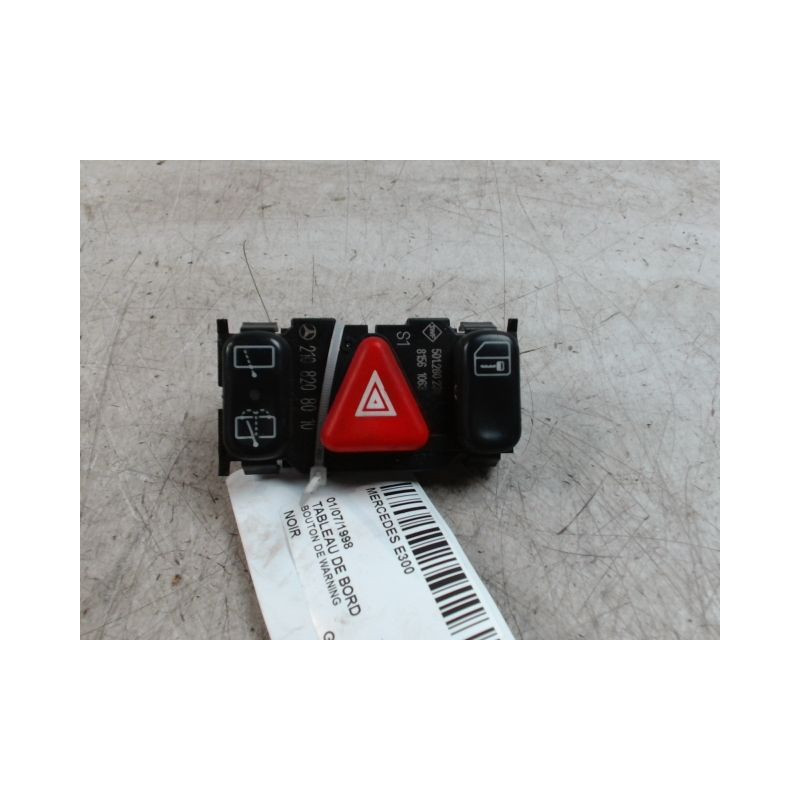BOUTON DE WARNING MERCEDES E300