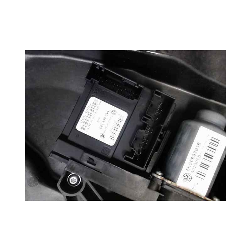 MECANISME+MOTEUR LEVE-GLACE AVANT GAUCHE VOLKSWAGEN GOLF