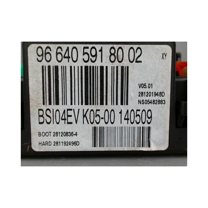 PLATINE FUSIBLE AVANT PEUGEOT 308