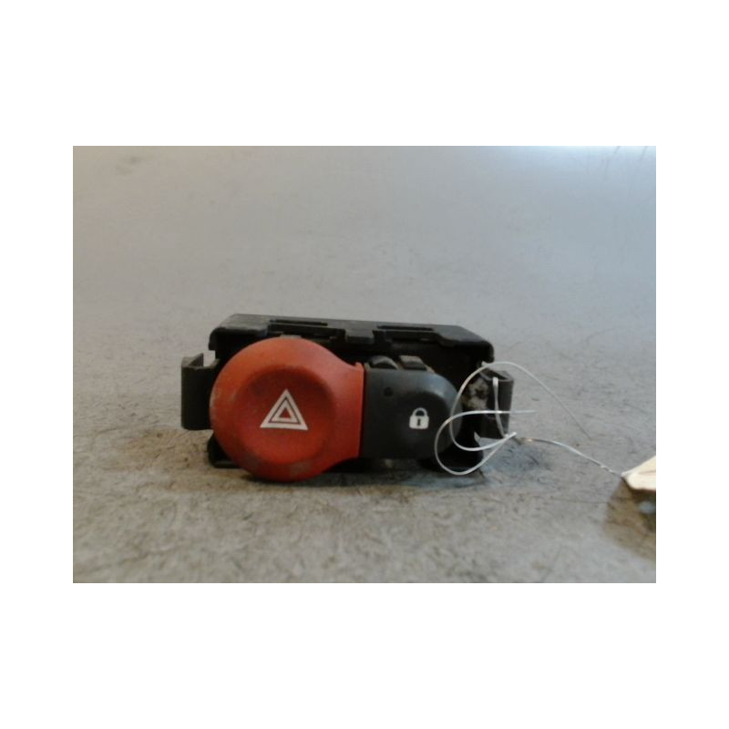 BOUTON DE WARNING RENAULT MODUS PHASE 1 GASOIL