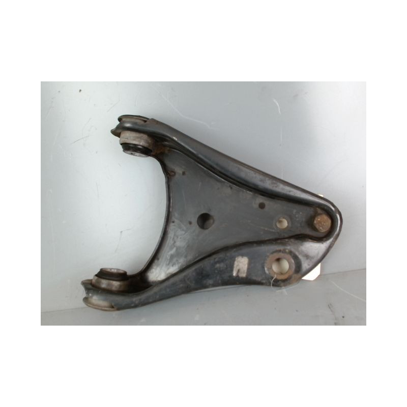 TRIANGLE INFERIEUR AVANT DROIT RENAULT TWINGO 2 PHASE 1 ESSENCE