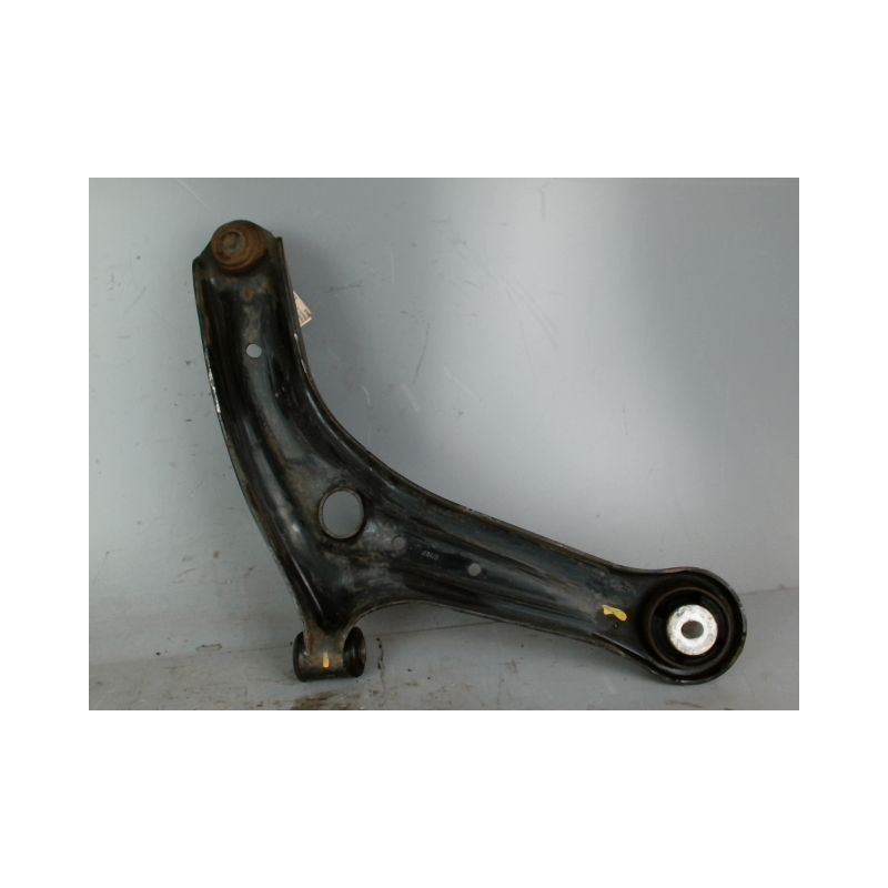 TRIANGLE INFERIEUR AVANT GAUCHE FORD FIESTA 6 PHASE 1 ESSENCE