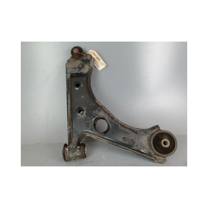TRIANGLE INFERIEUR AVANT DROIT OPEL CORSA D PHASE 1 GASOIL