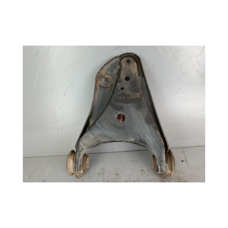 TRIANGLE INFERIEUR AVANT DROIT RENAULT CLIO 2 CAMPUS PHASE 2 1.5 DCI