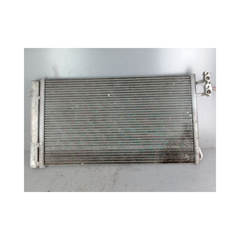 CONDENSEUR CLIMATISATION BMW SERIE 1 E81 2.0D - 16V TURBO 1