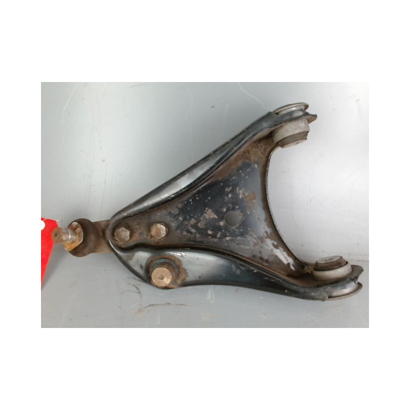 TRIANGLE INFERIEUR AVANT GAUCHE RENAULT TWINGO
