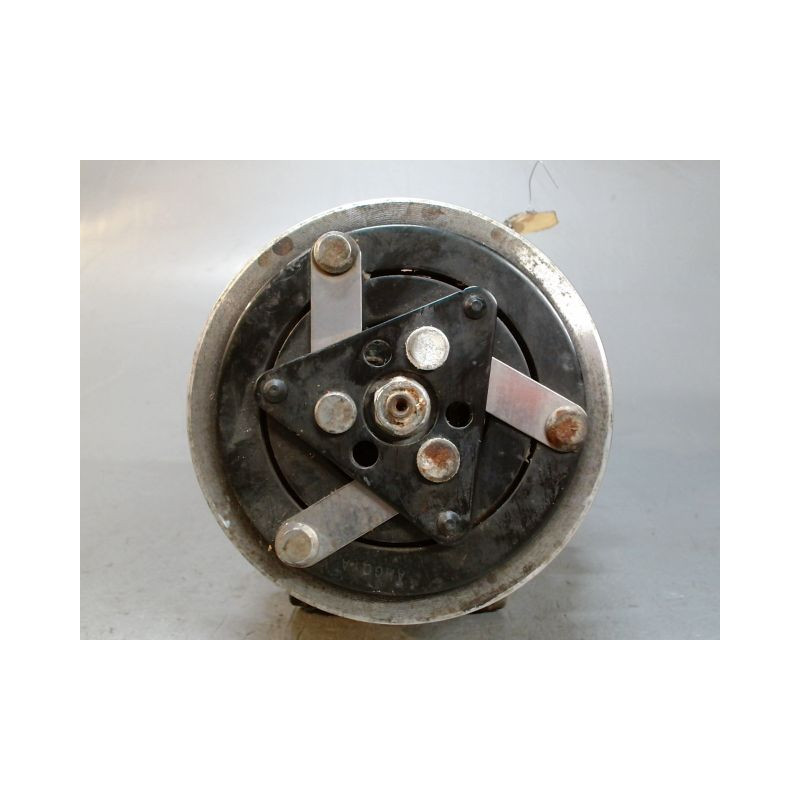 COMPRESSEUR AIR CONDITIONNE PEUGEOT 206+ GASOIL