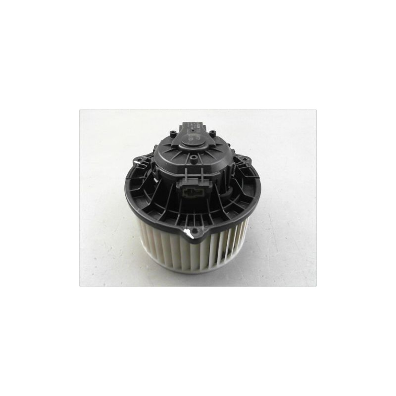 MOTEUR VENTILATEUR CHAUFFAGE KIA CEE´D