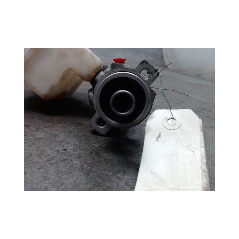 MAITRE CYLINDRE RENAULT TWINGO 1 PHASE 3 ESSENCE