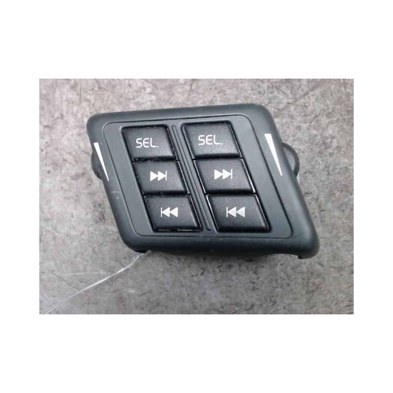 COMMANDE AUTORADIO VOLVO XC 90 1 PHASE 1  DIESEL