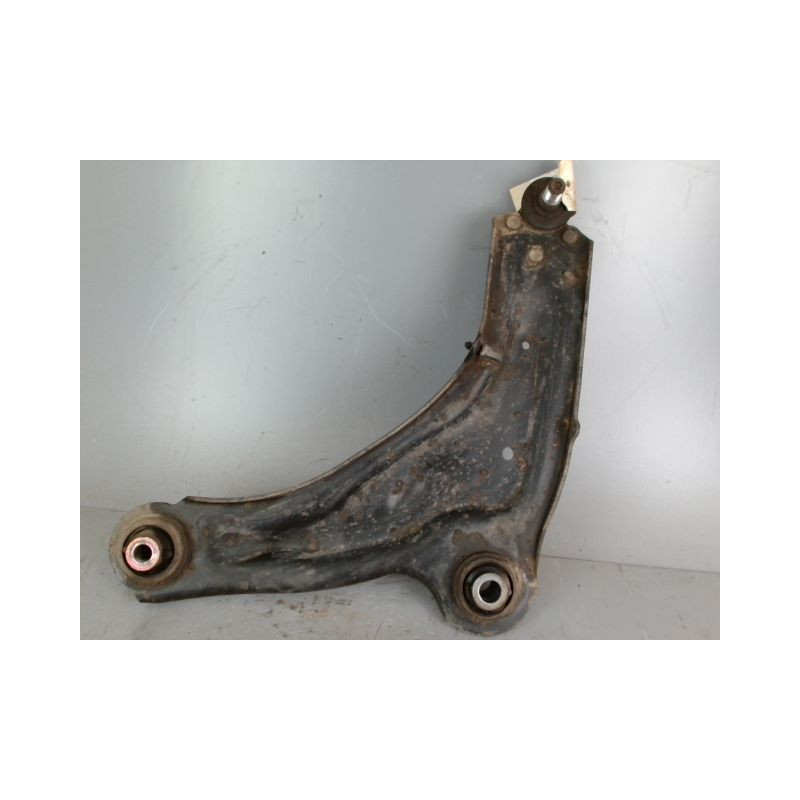 TRIANGLE INFERIEUR AVANT GAUCHE RENAULT LAGUNA 2 PHASE 2 GASOIL