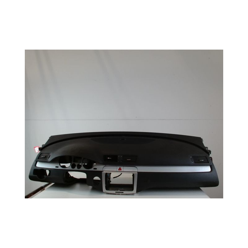 PLANCHE DE BORD  VOLKSWAGEN PASSAT 5 BREAK DIESEL