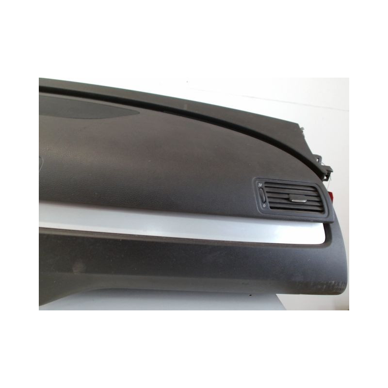 PLANCHE DE BORD  VOLKSWAGEN PASSAT 5 BREAK DIESEL