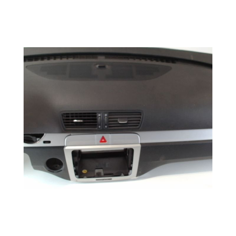 PLANCHE DE BORD  VOLKSWAGEN PASSAT 5 BREAK DIESEL