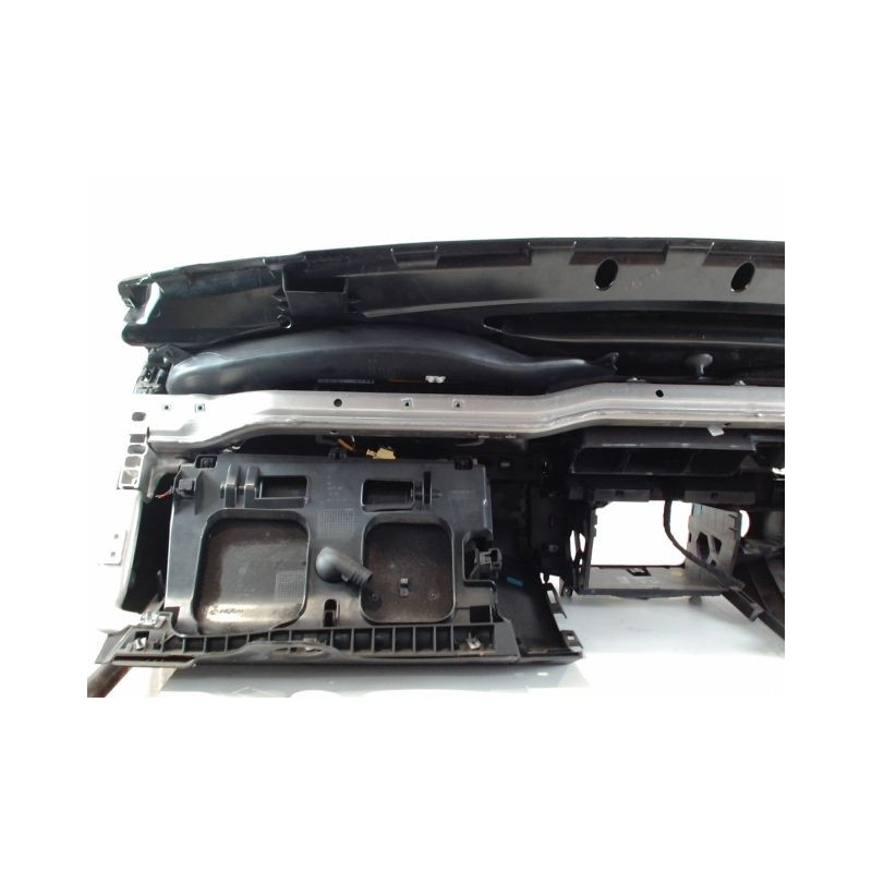 PLANCHE DE BORD  VOLKSWAGEN PASSAT 5 BREAK DIESEL