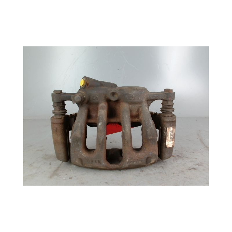 ETRIER DE FREIN AVANT DROIT PEUGEOT 407 COUPE ESSENCE