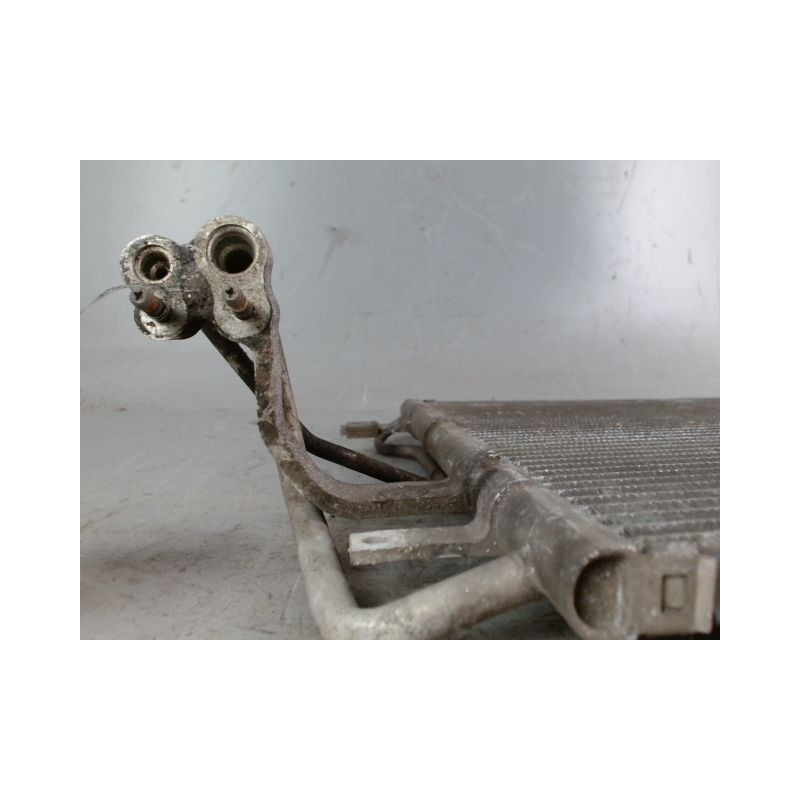 CONDENSEUR CLIMATISATION HYUNDAI TUCSON 1 DIESEL