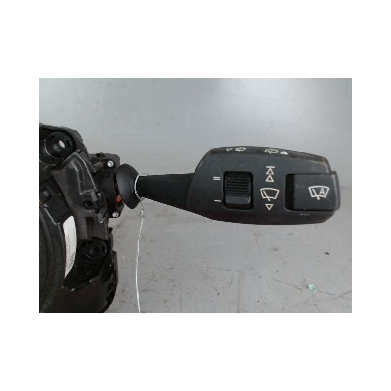 BLOC COMMODOS BMW SERIE 1 E81 2.0D - 16V TURBO 1
