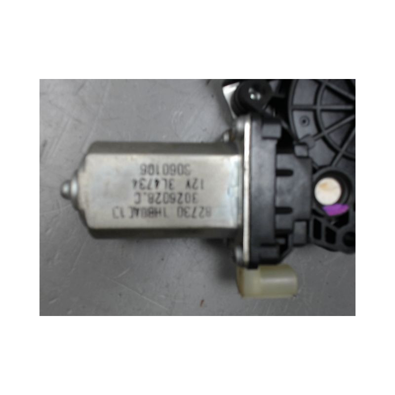 MECANISME+MOTEUR LEVE-GLACE AVANT DROIT NISSAN MICRA
