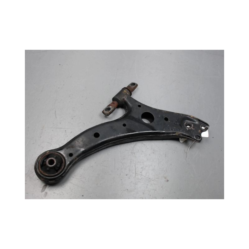 TRIANGLE INFERIEUR AVANT GAUCHE LEXUS RX 400H
