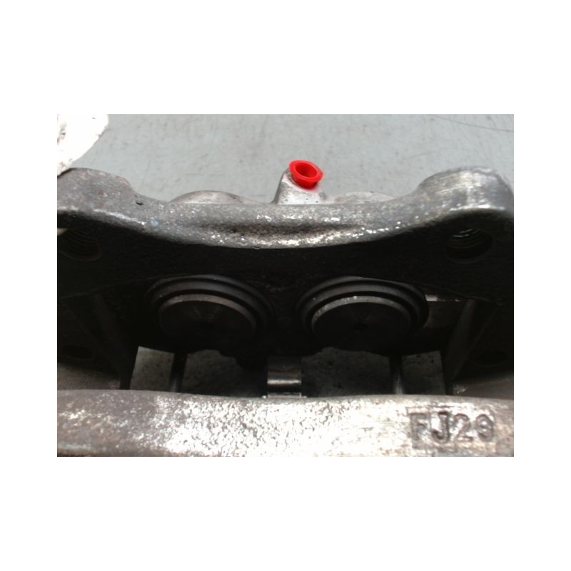 ETRIER DE FREIN AVANT GAUCHE MERCEDES CLASSE S 2005-