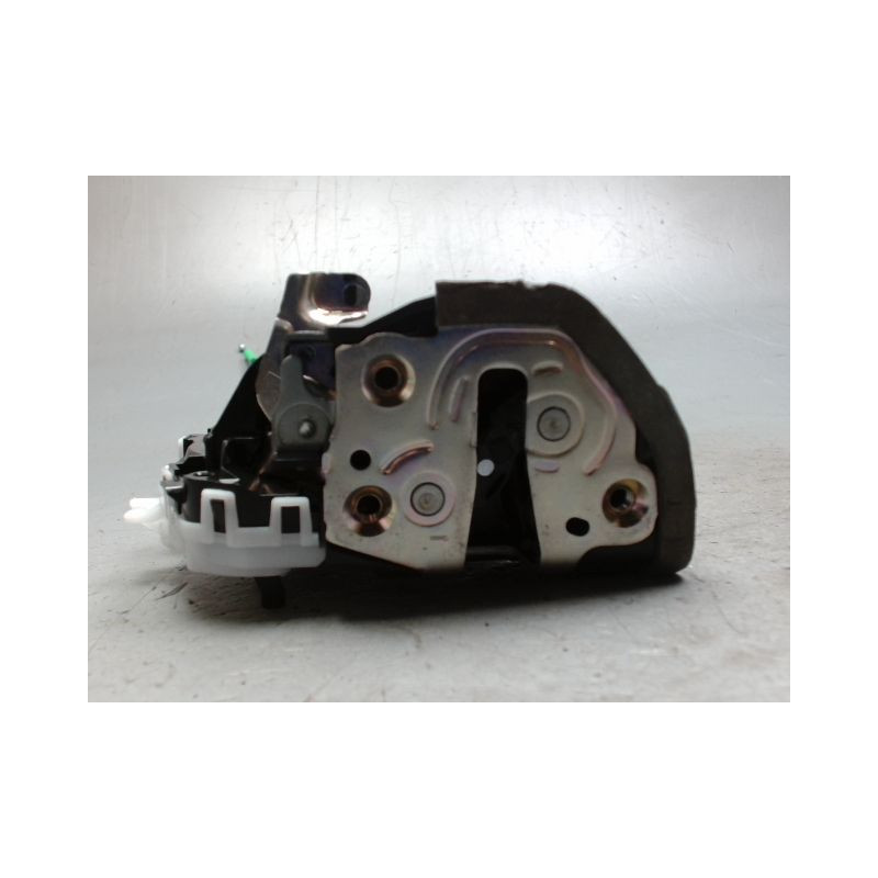 SYSTEME CONDAMNATION ARRIERE GAUCHE TOYOTA YARIS CRO