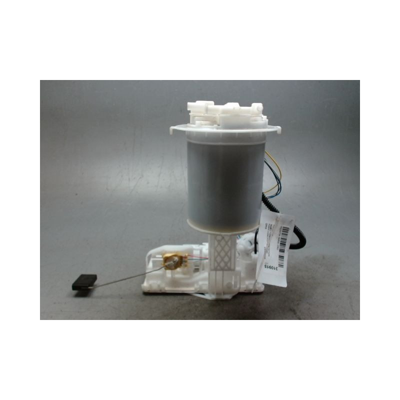 POMPE CARBURANT IMMERGEE TOYOTA YARIS CRO