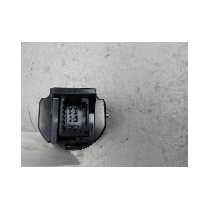 BOUTON DE DEMARRAGE TOYOTA YARIS CRO