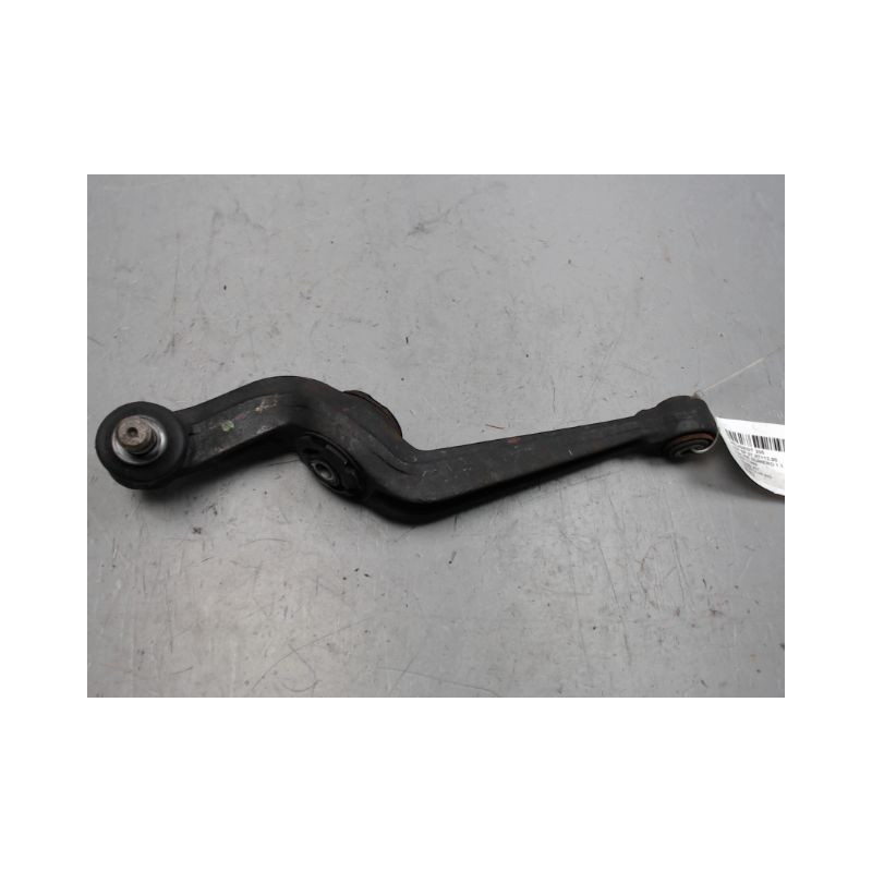 TRIANGLE INFERIEUR AVANT DROIT PEUGEOT 205 87-98