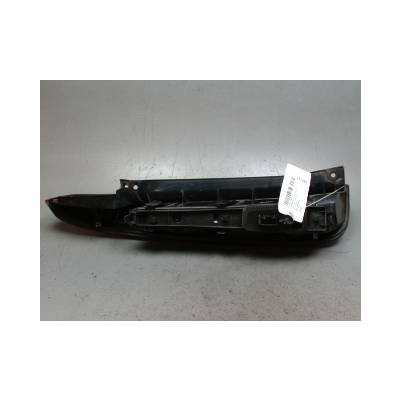 FEU ARRIERE DROIT FORD FIESTA 02 -05