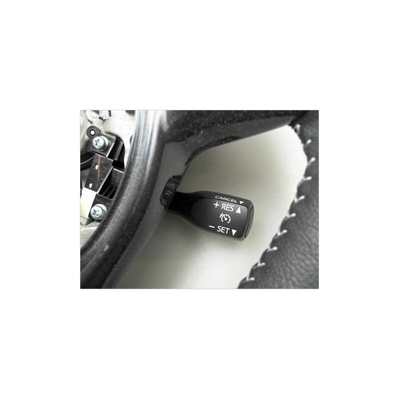 VOLANT DE DIRECTION TOYOTA YARIS III PH2 14-17