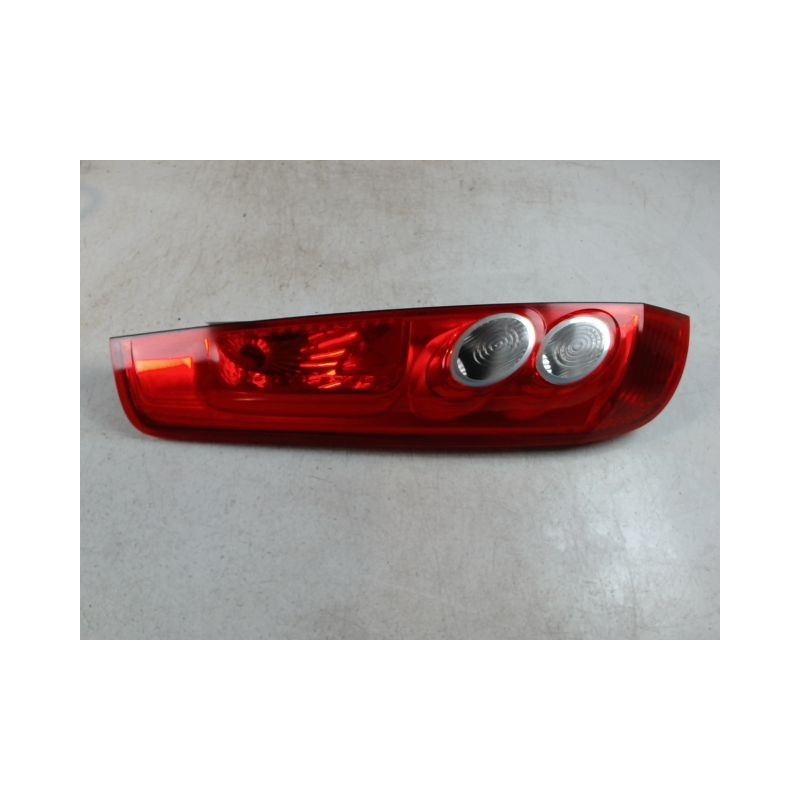 FEU ARRIERE GAUCHE  FORD FIESTA