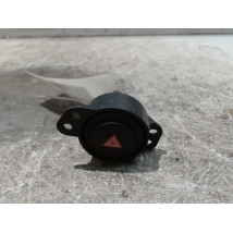 BOUTON DE WARNING TOYOTA AYGO 5P