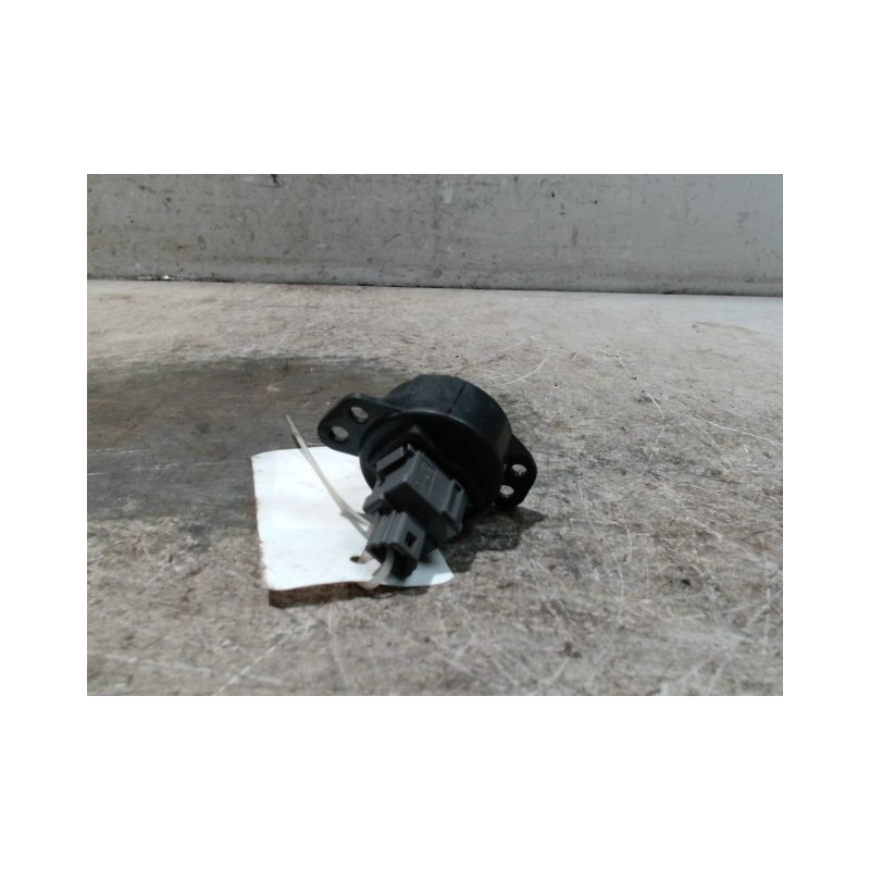BOUTON DE WARNING TOYOTA AYGO 5P