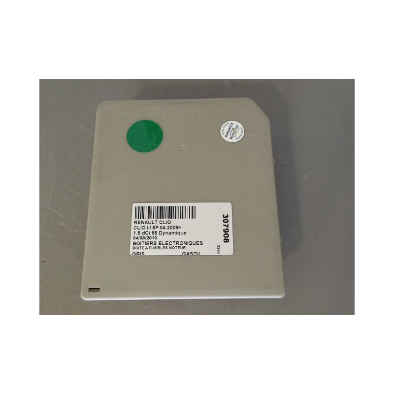 BOITE A FUSIBLES RENAULT CLIO III 2009-