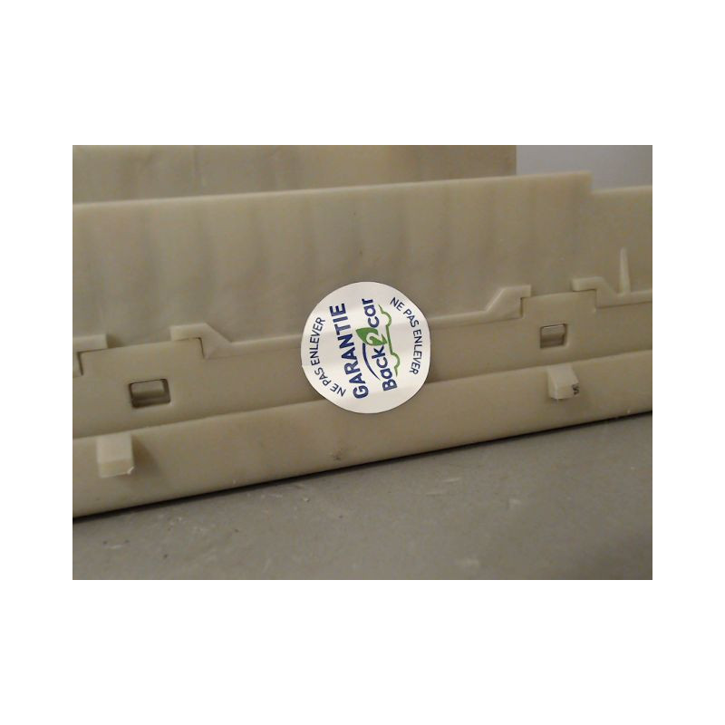 BOITE A FUSIBLES RENAULT CLIO III 2009-