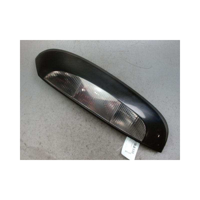 FEU ARRIERE DROIT OPEL CORSA 03-06