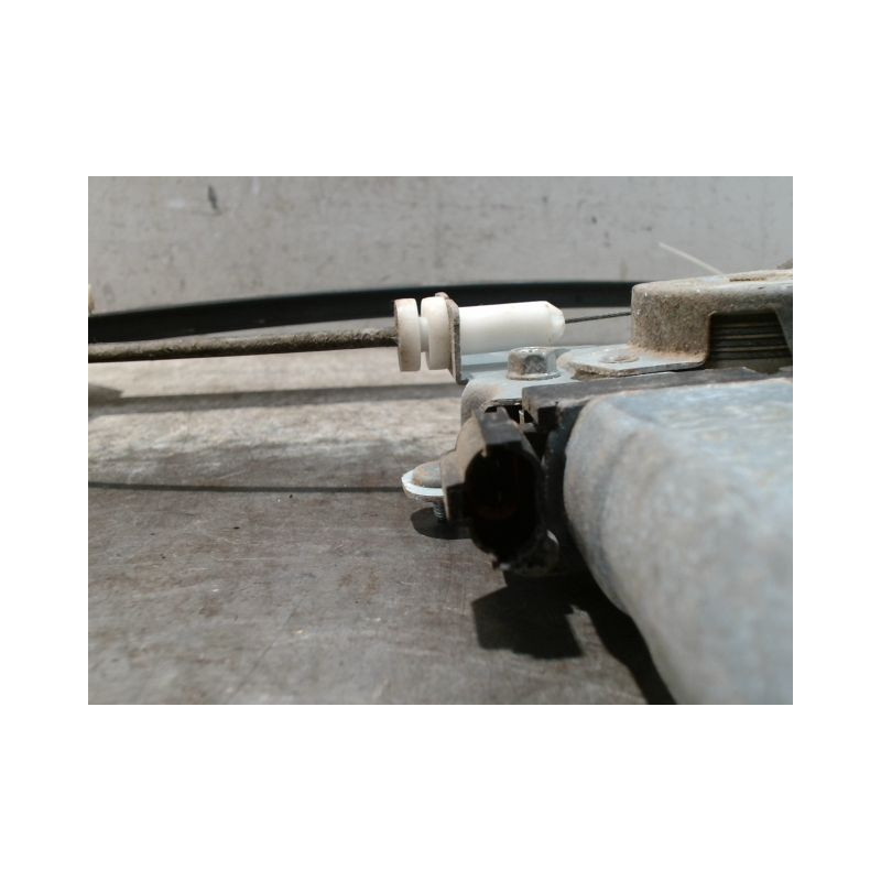 MECANISME+MOTEUR LEVE-GLACE ARRIERE GAUCHE SSANGYONG KYRON 2005-