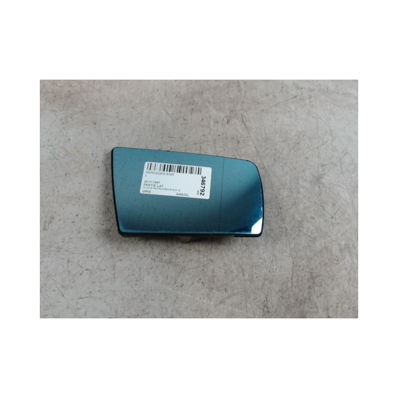 GLACE RETROVISEUR EXT D MERCEDES E300