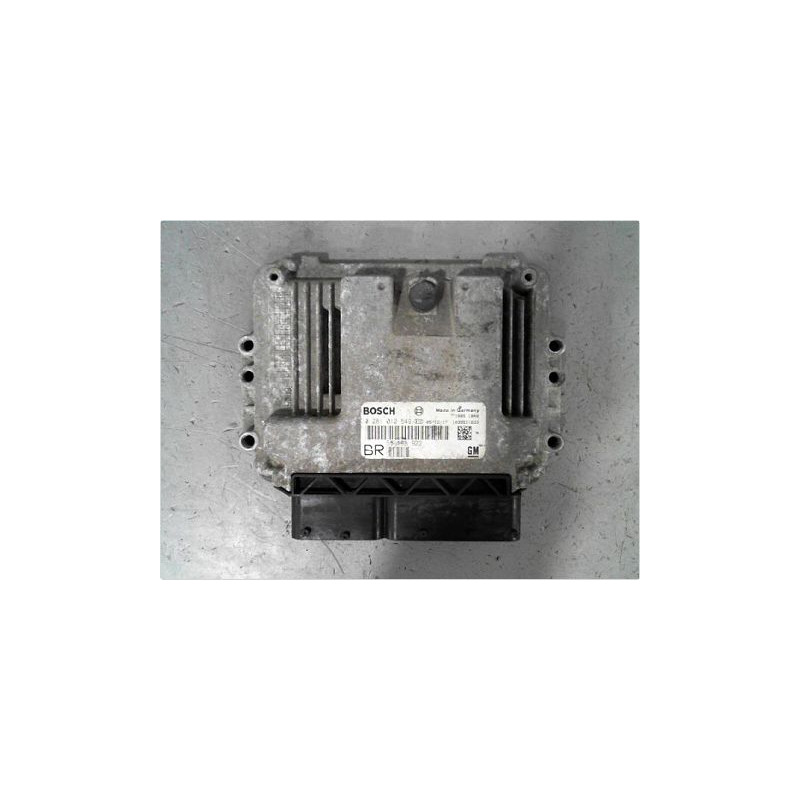 CALCULATEUR MOTEUR OPEL ZAFIRA 05-07