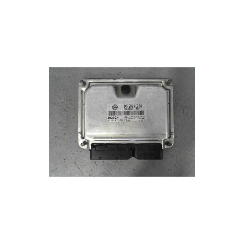 CALCULATEUR MOTEUR SEAT IBIZA III PH2 06-09