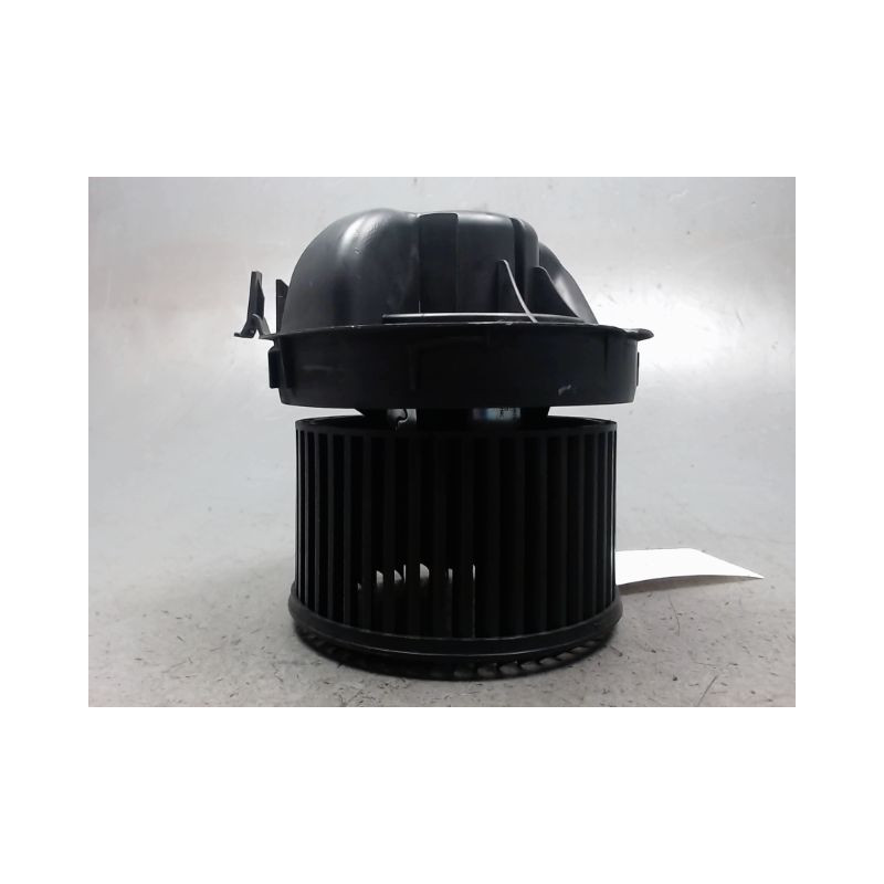 MOTEUR VENTILATEUR CHAUFFAGE CITROEN C1