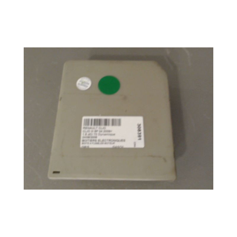 BOITE A FUSIBLES RENAULT CLIO III 2009-