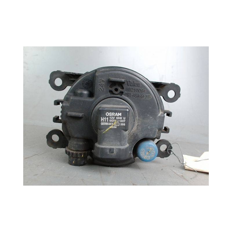 PHARE ANTIBROUILLARD AVANT GAUCHE FORD FIESTA