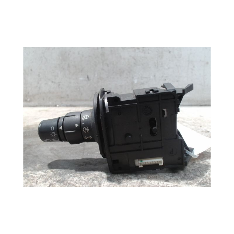 COMMANDE CLIGNOTANT RENAULT SCENIC II PH2 2006-