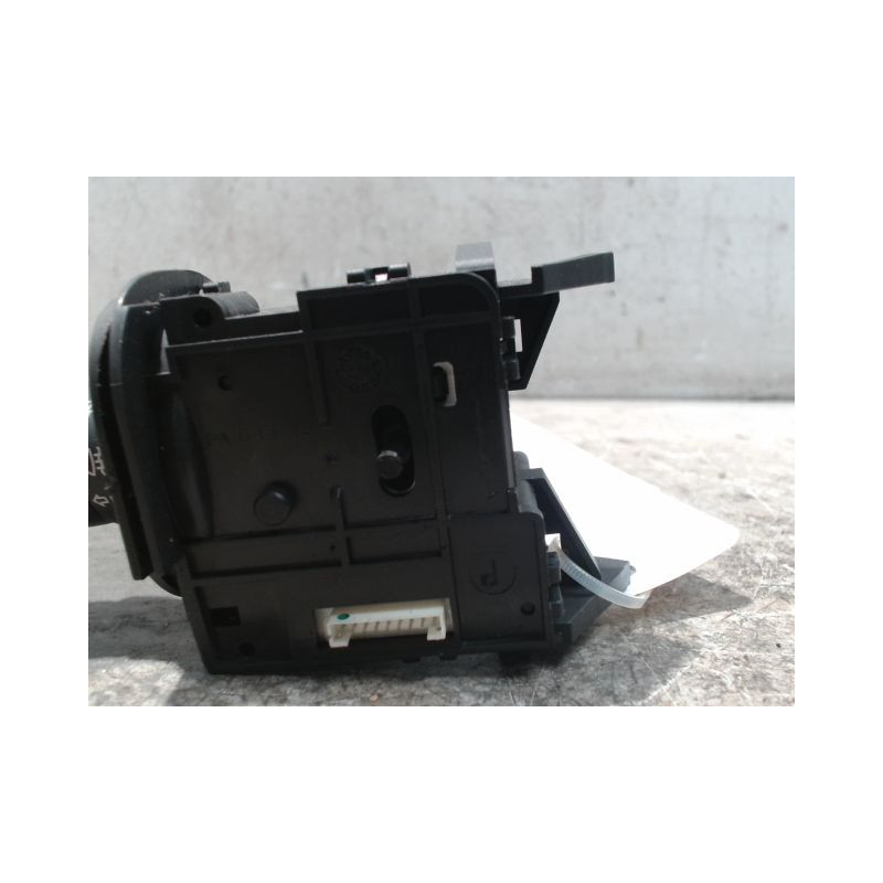COMMANDE CLIGNOTANT RENAULT SCENIC II PH2 2006-