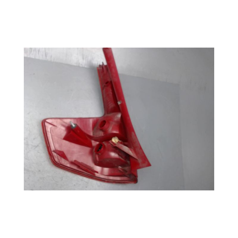 FEU ARRIERE DROIT CITROEN C4 2008-