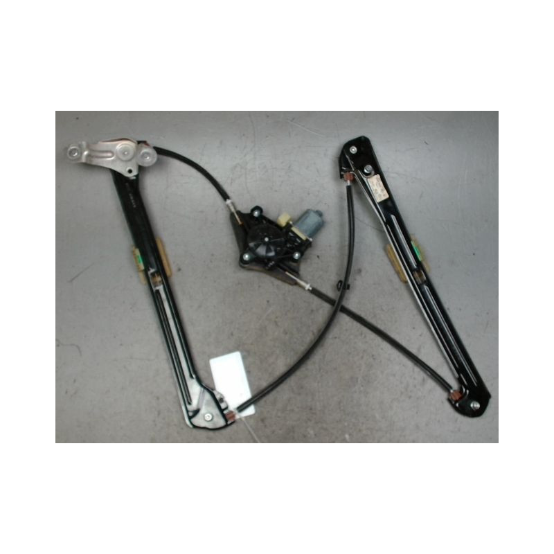 MECANISME+MOTEUR LEVE-GLACE AVANT GAUCHE VOLKSWAGEN GOLF VII