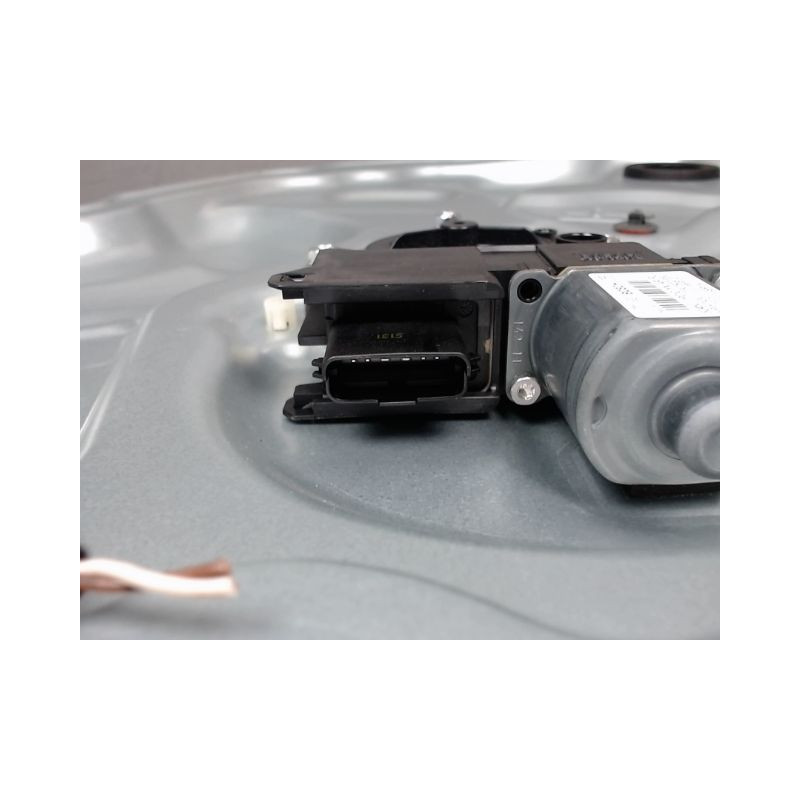 MECANISME+MOTEUR LEVE-GLACE AVANT GAUCHE KIA VENGA 09-